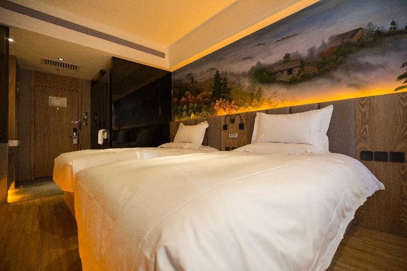 Qiu Guo Hotel Hua Mao Chaoyang  Exterior photo