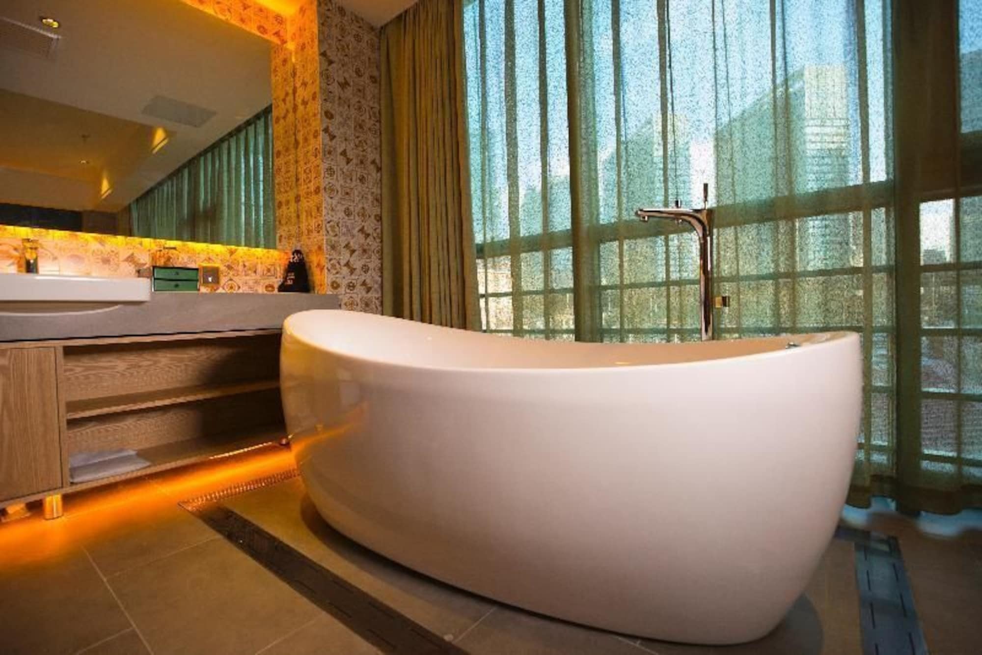 Qiu Guo Hotel Hua Mao Chaoyang  Exterior photo